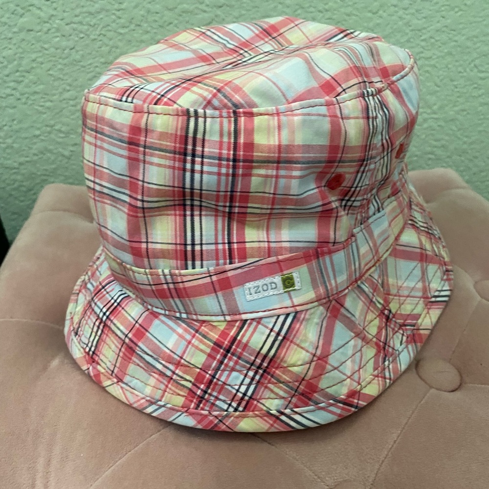 Plaid bucket hat